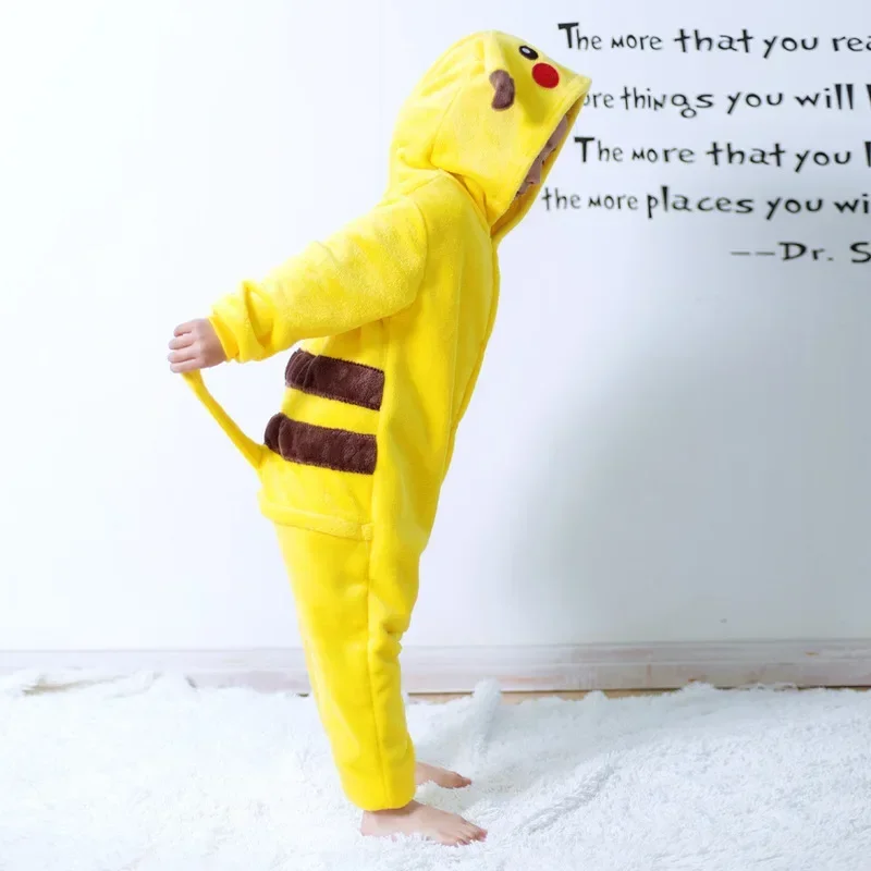 Pokemon Pikachu WARM Flannel H - Anime Cosplay Pokemon บทวิจารณ์และราคา