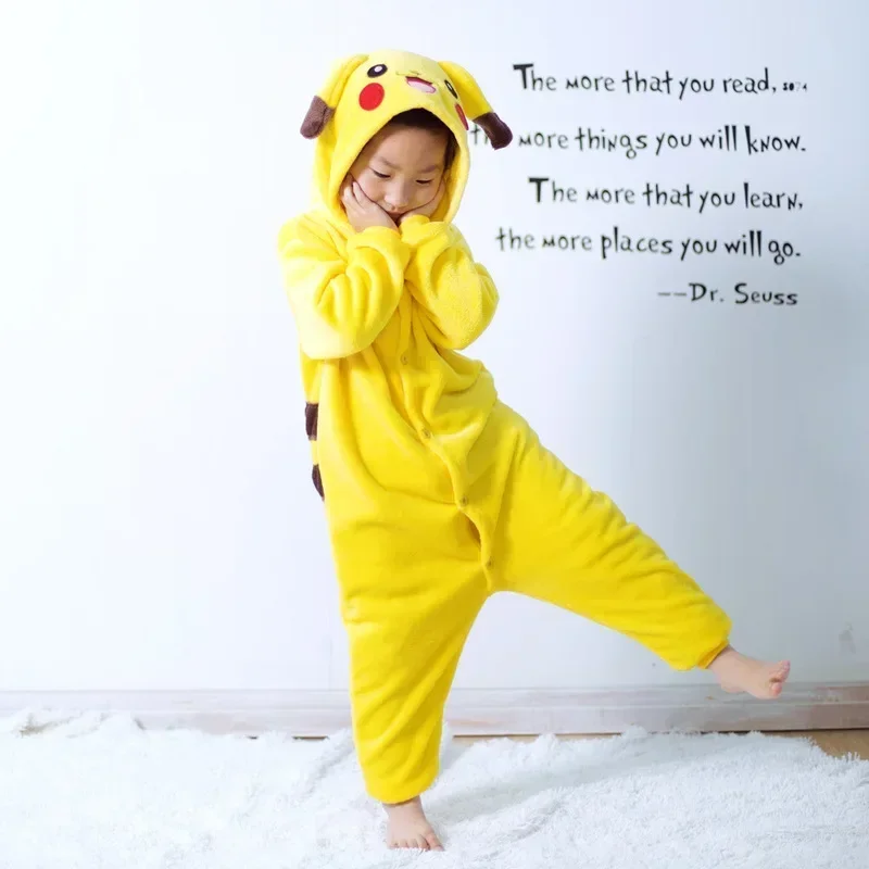 Pokemon Pikachu WARM Flannel H - Anime Cosplay Pokemon บทวิจารณ์และราคา
